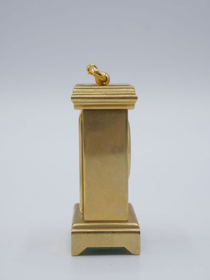 MATY, Quartz.

Petite pendulette de poche...
