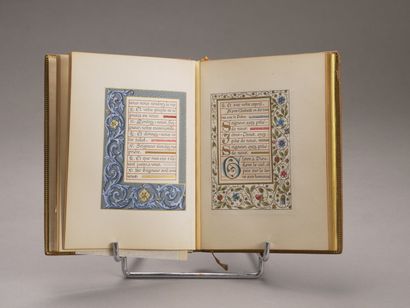 Livre d'heure orné d'une cinquantaine d'enluminures....