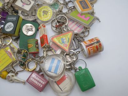 Lot de porte-clefs publicitaires:

Schell,...