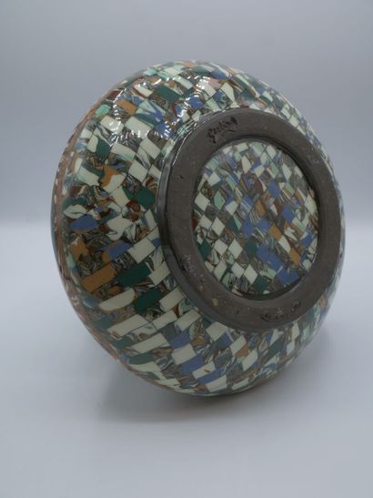 Jean GERBINO (1876-1966) à Vallauris.

Vase...