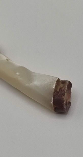 Couteau d'époque fin XVIIIème en état , manche...