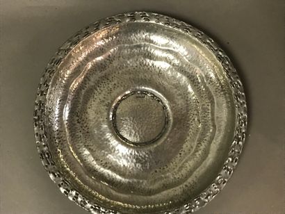 René DELAVAN (actif de 1926-1958).

Plat...