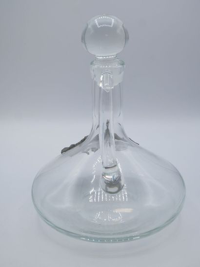 Carafe / Décanteur en cristal (?) avec décor...