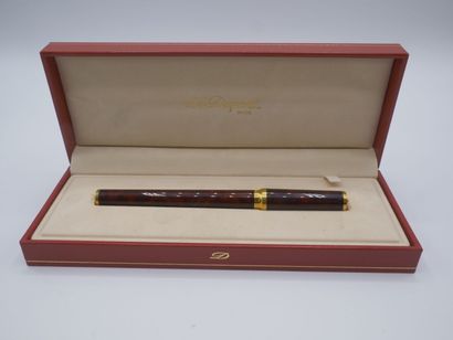 Style plume DUPONT en 