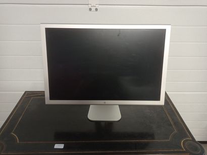 Apple

Ecran de Mac Book.

Largeur diagonale:...