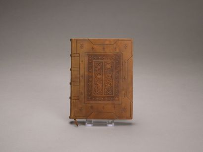 Livre d'heure orné d'une cinquantaine d'enluminures....