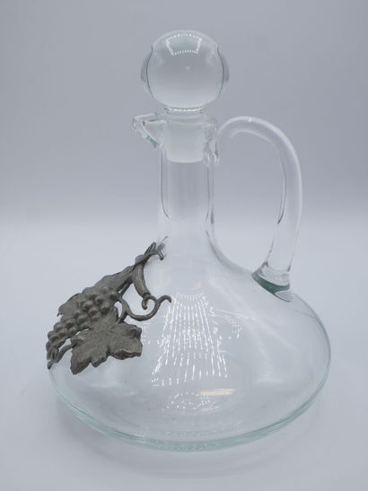 Carafe / Décanteur en cristal (?) avec décor...
