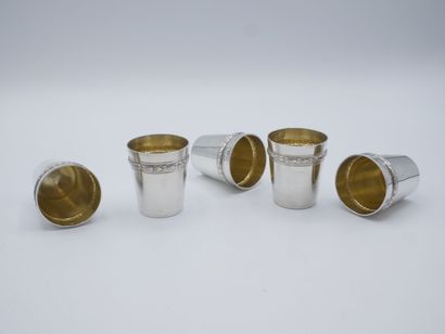 Silver liquor service composed of its 5 glasses,...