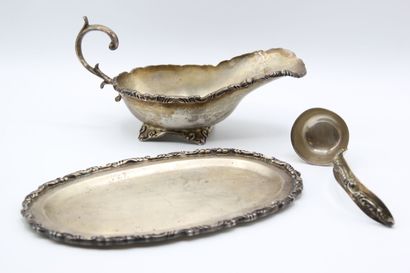 Saucière en argent premier titre et son dormant....