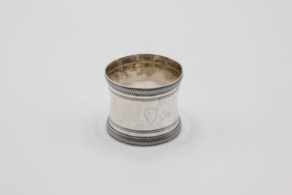 PARIS, 1819-38.

Silver napkin ring decorated...