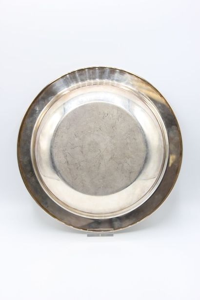 HERMES, Paris. 

Hollow dish in silver plated...