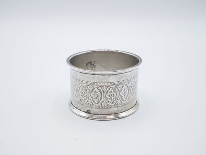 Silver napkin ring. Virgin cartouche on the...
