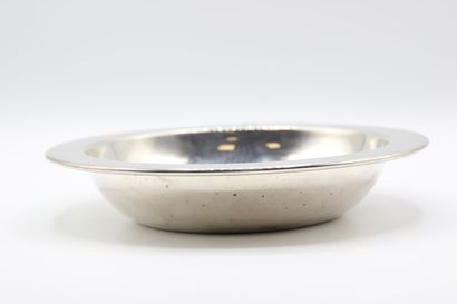 HERMES, Paris. 

Hollow dish in silver plated...