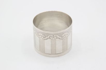 Art Nouveau silver napkin ring, with upper...