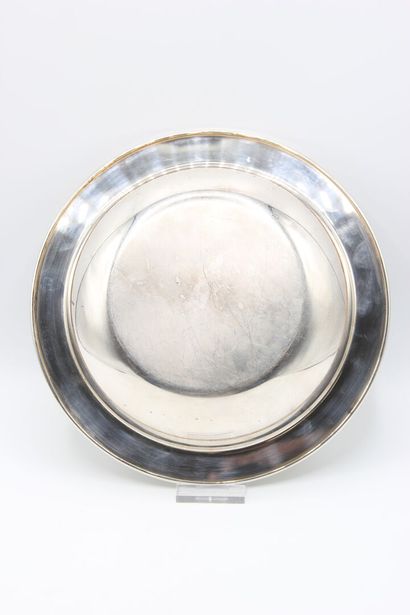 HERMES, Paris. 

Hollow dish in silver plated...