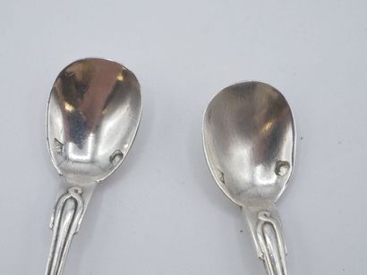 Pair of silver salt shovels of the 