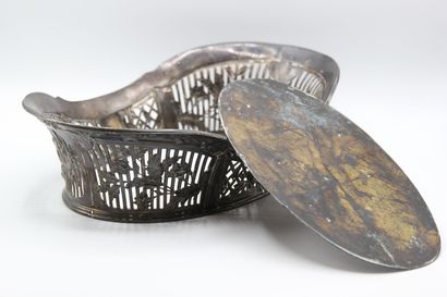 Silver basket with openwork border decorated...