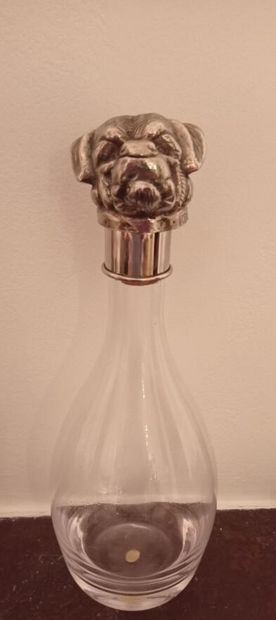 Carafe en cristal.

Monture et bouchon en...