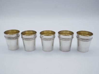 Silver liquor service composed of its 5 glasses,...