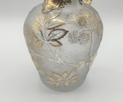 DAUM.

Decanter / ewer ART NOUVEAU in crystal...