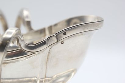 Sauce boat and its dormant silver 1st title...