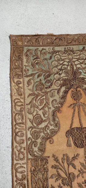Curious embroidered element with full decoration...
