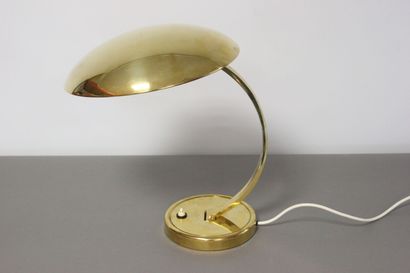 Christian DELL (1893-1974)

Lampe modèle...