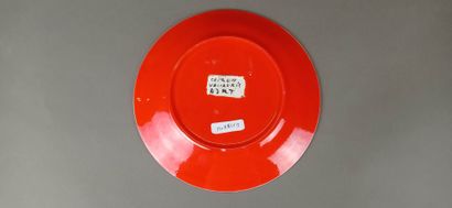 Roger CAPRON (1922-2006).

Assiette en céramique...