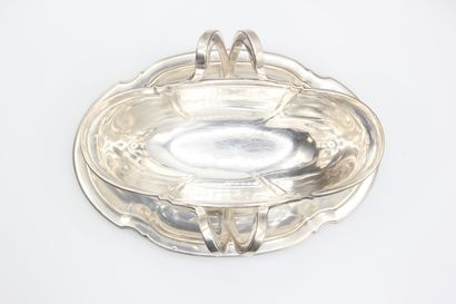 Sauce boat and its dormant silver 1st title...