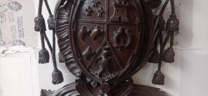 
Élément décoratif en bois sculpté ajouré...