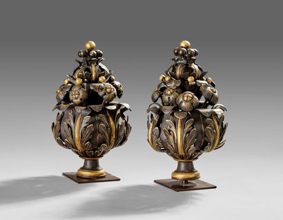 Pair of decorative elements in patinated...