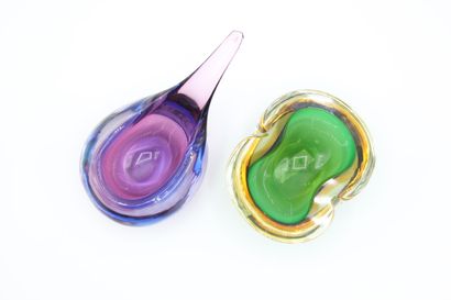 MURANO,

Deux vide-poches en verre. 

L'un...