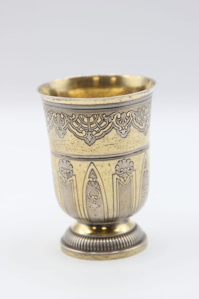 A vermeil tulip-shaped tumbler decorated...