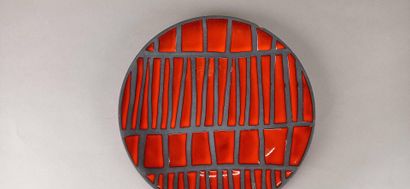 Roger CAPRON (1922-2006).

Assiette en céramique...
