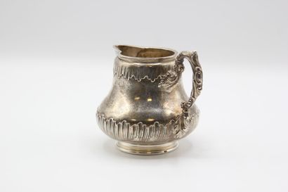 Coffee service in silver with foliage. 

It...