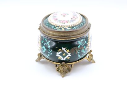 TAHAN, Boulevard des Italiens

Boîte à bijoux...