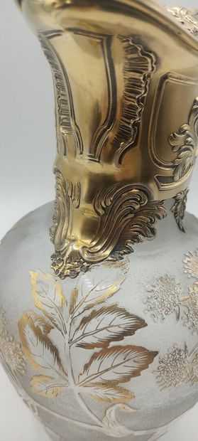 DAUM.

Decanter / ewer ART NOUVEAU in crystal...