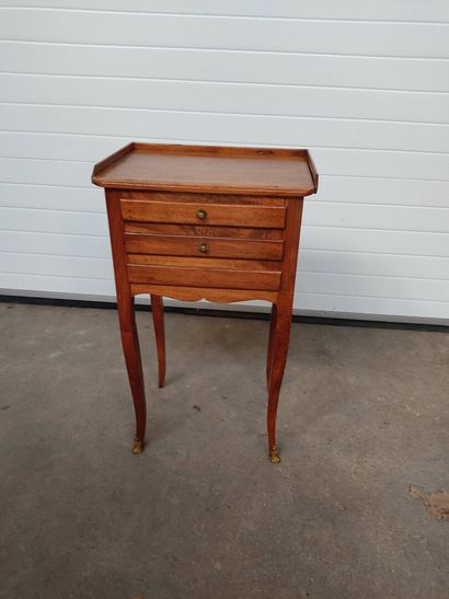 Walnut coffee table, opening to a screen...