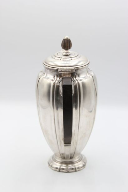 Silver tea/coffee set with filet and hollow...