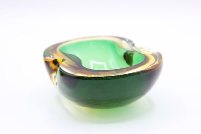 MURANO,

Deux vide-poches en verre. 

L'un...