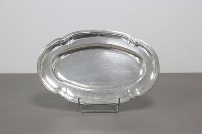 Serving dish in silver 1st title with decoration...