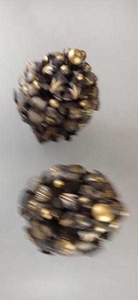 Pair of decorative elements in patinated...