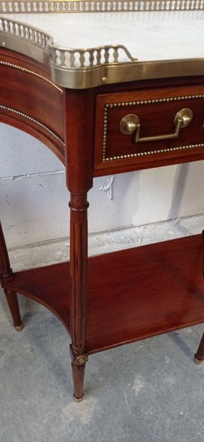 Mahogany and mahogany veneer trapezoidal...