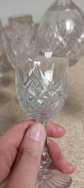 BACCARAT

Partie de service à boisson en...