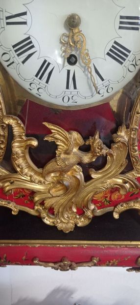 Cartel and its base of lamp in red varnish...