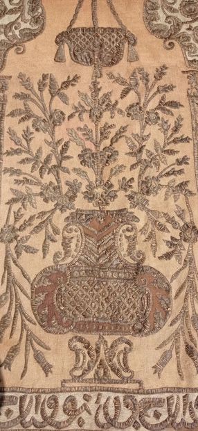 Curious embroidered element with full decoration...
