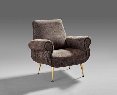 Gigi RADICE, dans le goût de 

Large fauteuil...