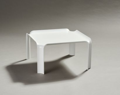 Pierre PAULIN (1927-2009).

Table-basse 