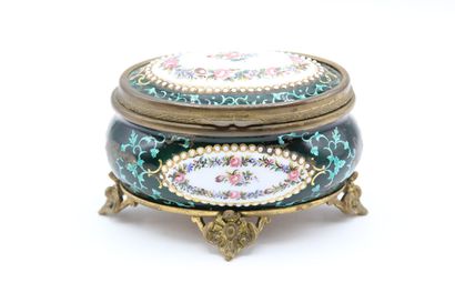 TAHAN, Boulevard des Italiens

Boîte à bijoux...