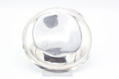 Soucoupe ou présentoir en argent d'époque...